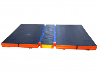 Matelas de réception pliable pour barres asymétriques- avec poignées de transport Matelas de réception pliable pour barres asymétriques- avec poignées de transport